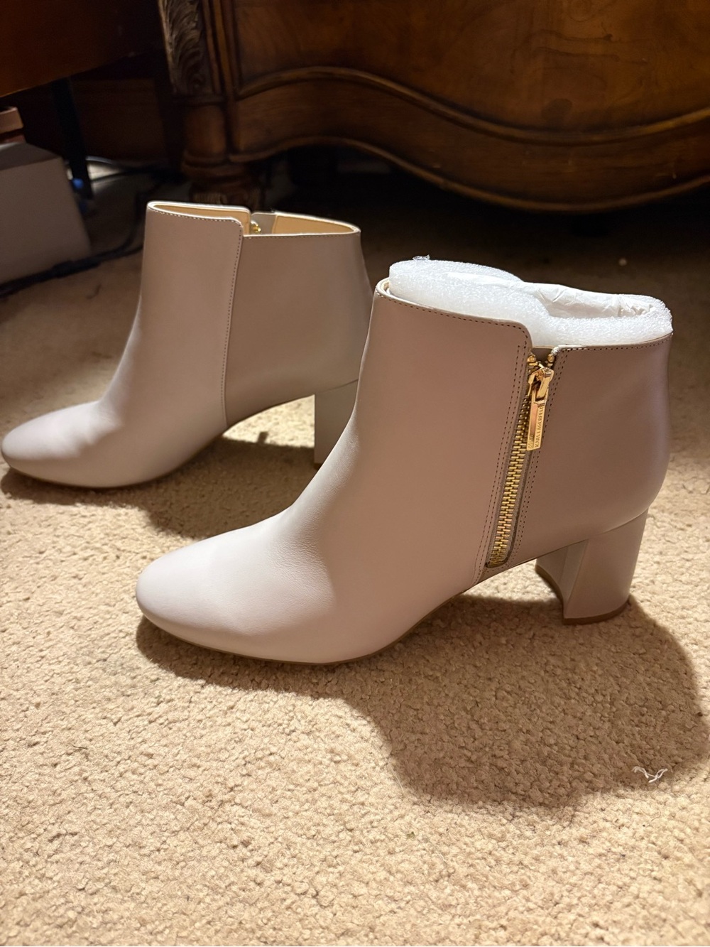 Karl Lagerfeld Paris Susie Taupe Ankle Boots – Size 9.5
